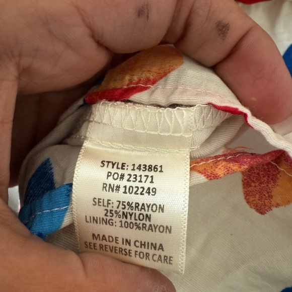 Skies Are Blue Floral Blouse with Red and Orange Accents - Picture 6 of 7